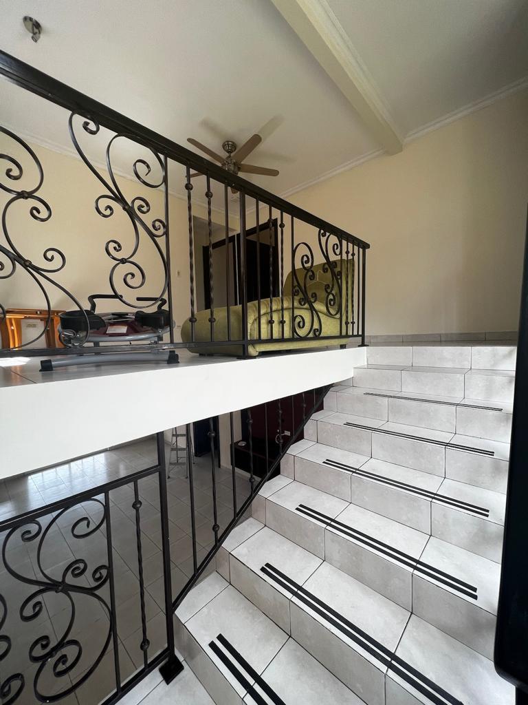 Escalera forjada