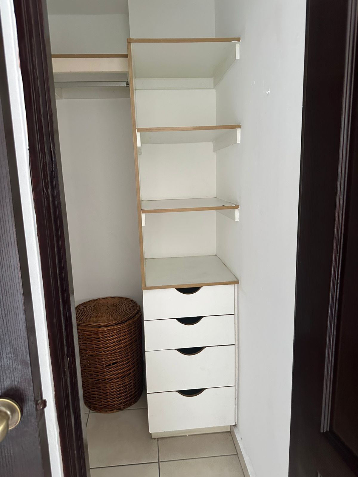 Apartamento Amueblado – Bella Vista foto 2